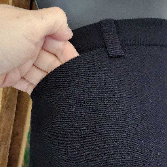 Dolce & Gabbana wool pockets front pleat black A-line skirt Sz 44 Italy - Picture 3 of 7